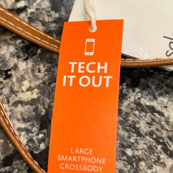 Sakroots Floral Crossbody Wristlet Bag - Multicolor New - Picture 14 of 15